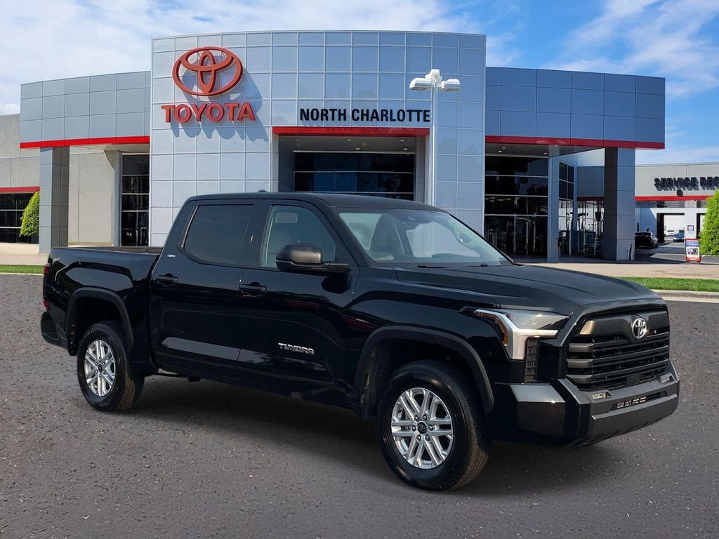 2024 Toyota Tundra SR5