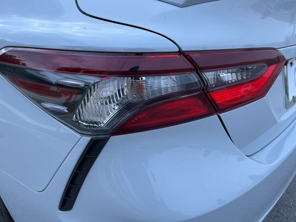 2023 Toyota Camry SE 7