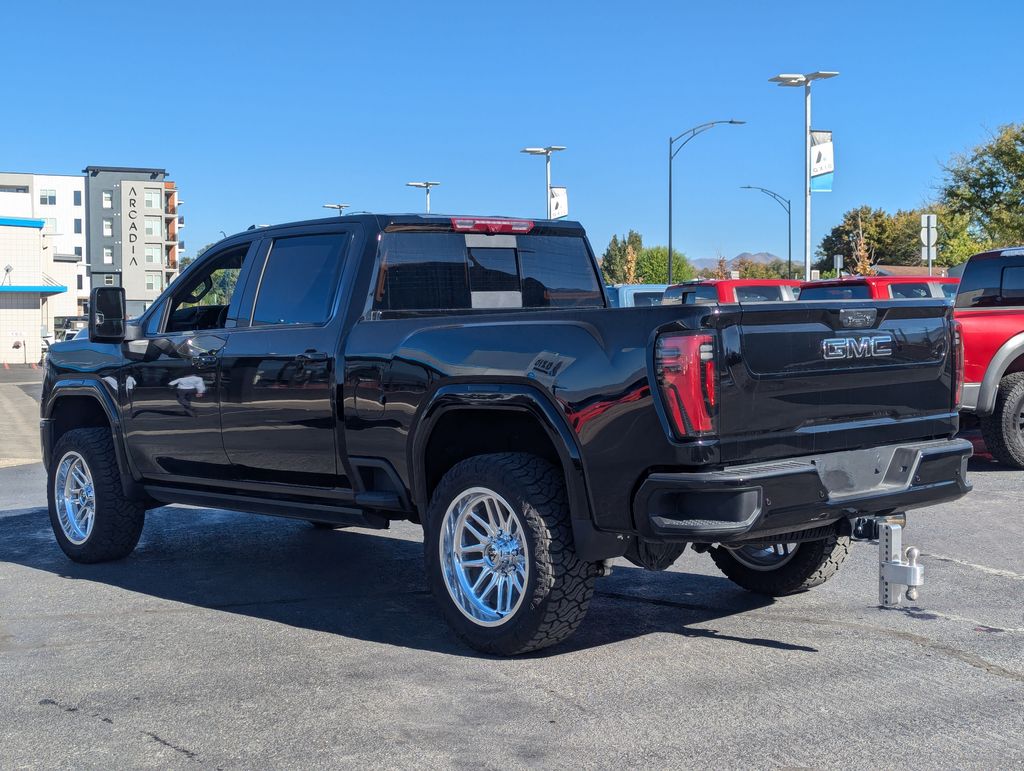 2024 GMC Sierra 3500HD AT4 9