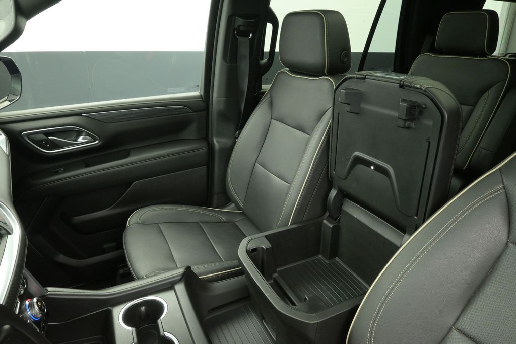 2022 GMC Yukon SLT - Photo 23