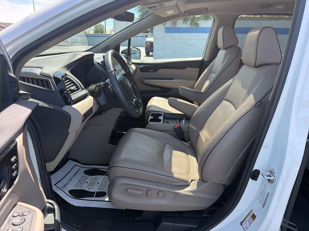 Thumbnail: 2024 Honda Odyssey - 17