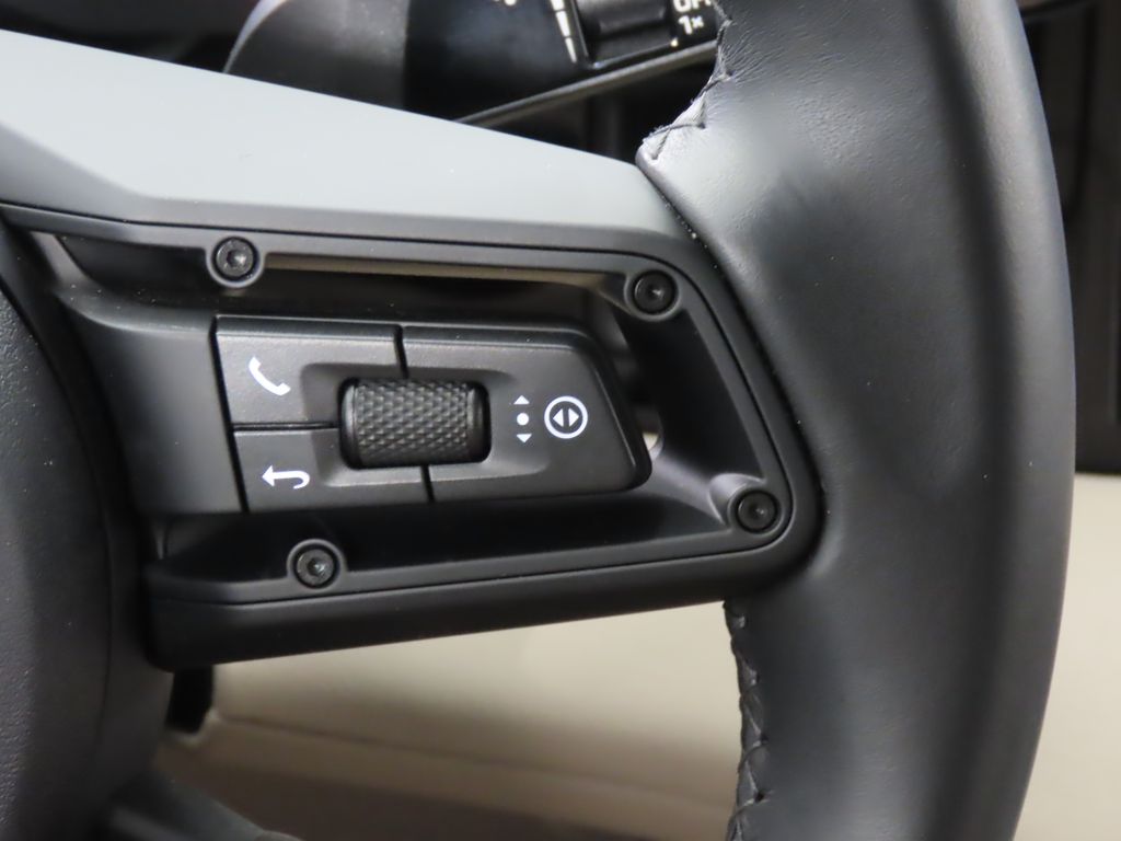 Thumbnail: 2024 Porsche Taycan - 21