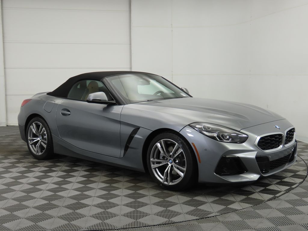 Thumbnail: 2026 BMW Z4 - 11