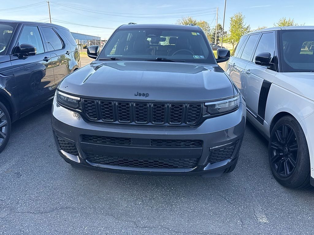 Baltic Gray Metallic Clearcoat 2025 Jeep Grand Cherokee L Limited 4WD SUV / Crossover Four-Wheel Drive 8-Speed Automatic