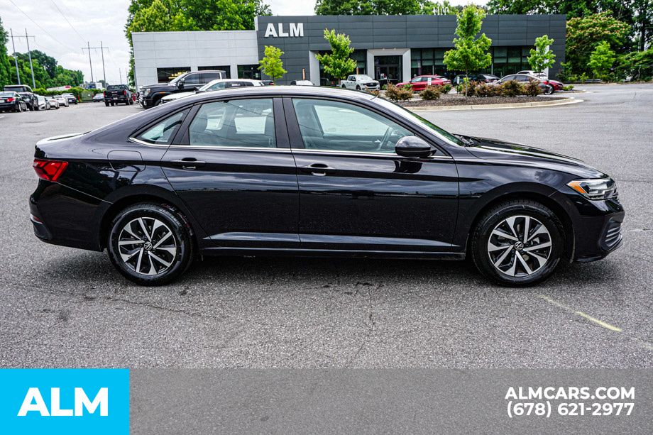 Used 2024 Gray Volkswagen 1.5T S image 9