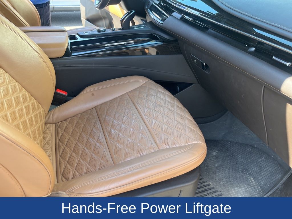 2023 Cadillac Escalade 4WD Premium Luxury