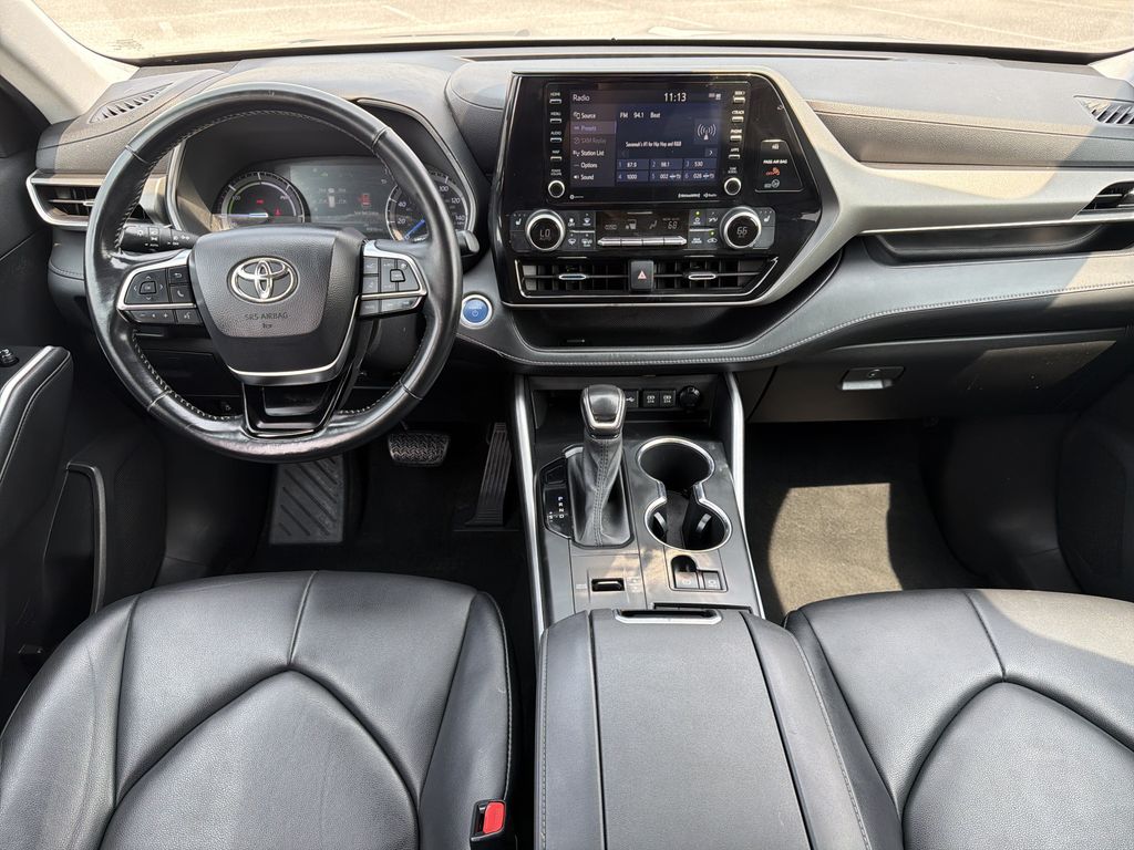 Used 2021 Toyota Highlander Hybrid SUV