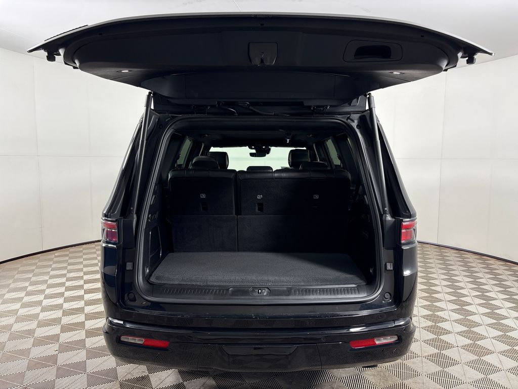 Certified Used 2022 Black Jeep Series II image 23