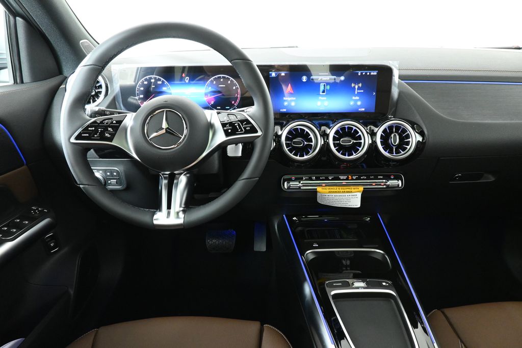 2025 Mercedes-Benz GLA 250 4MATIC 4