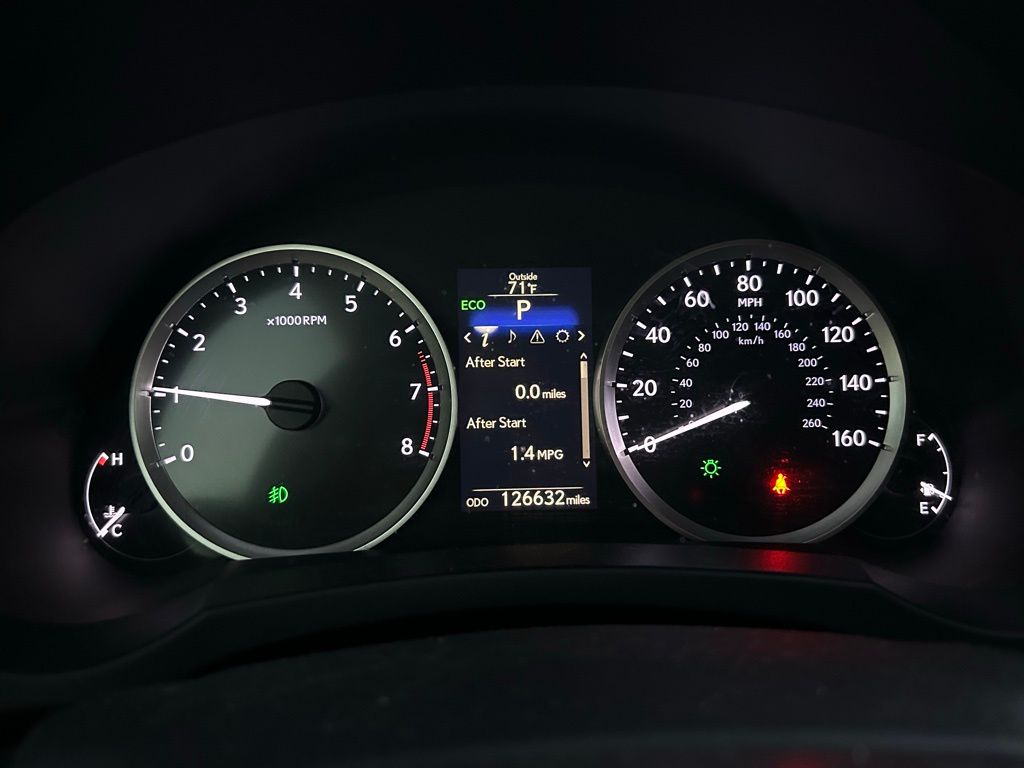 Thumbnail: 2014 Lexus IS - 22