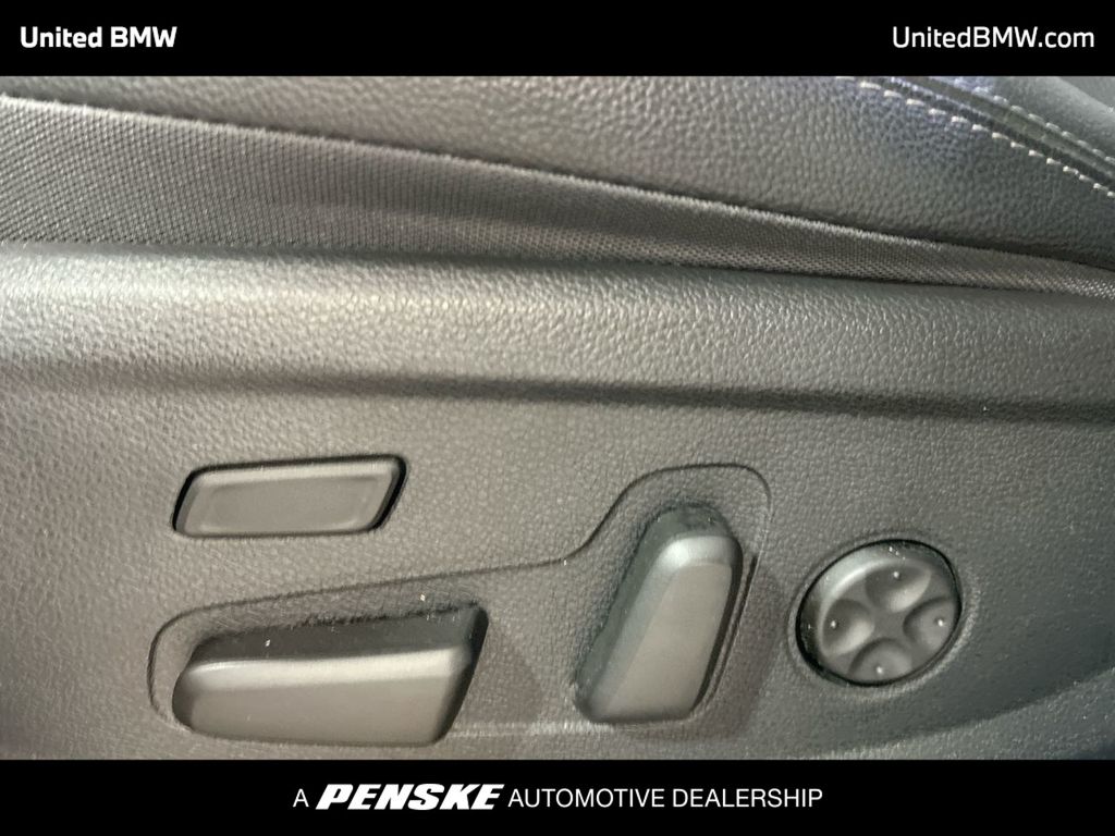 Thumbnail: 2019 Hyundai Santa Fe - 12