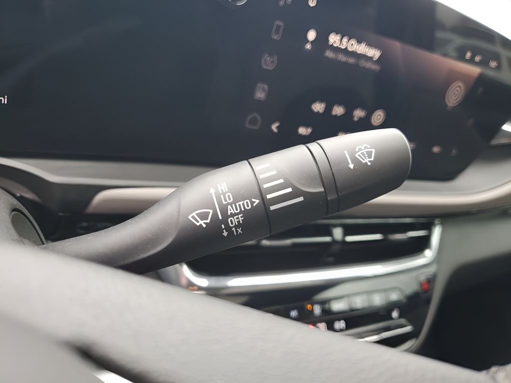 Used Car 2025 Buick Envista  Avenir For Sale Under $30,000 In Austin, Texas