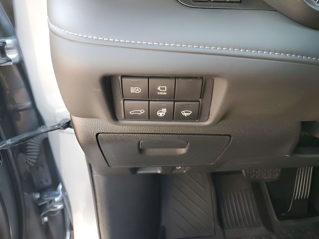 Used Car 2020 Toyota Highlander  Platinum For Sale Under $35,000 In Austin, Texas