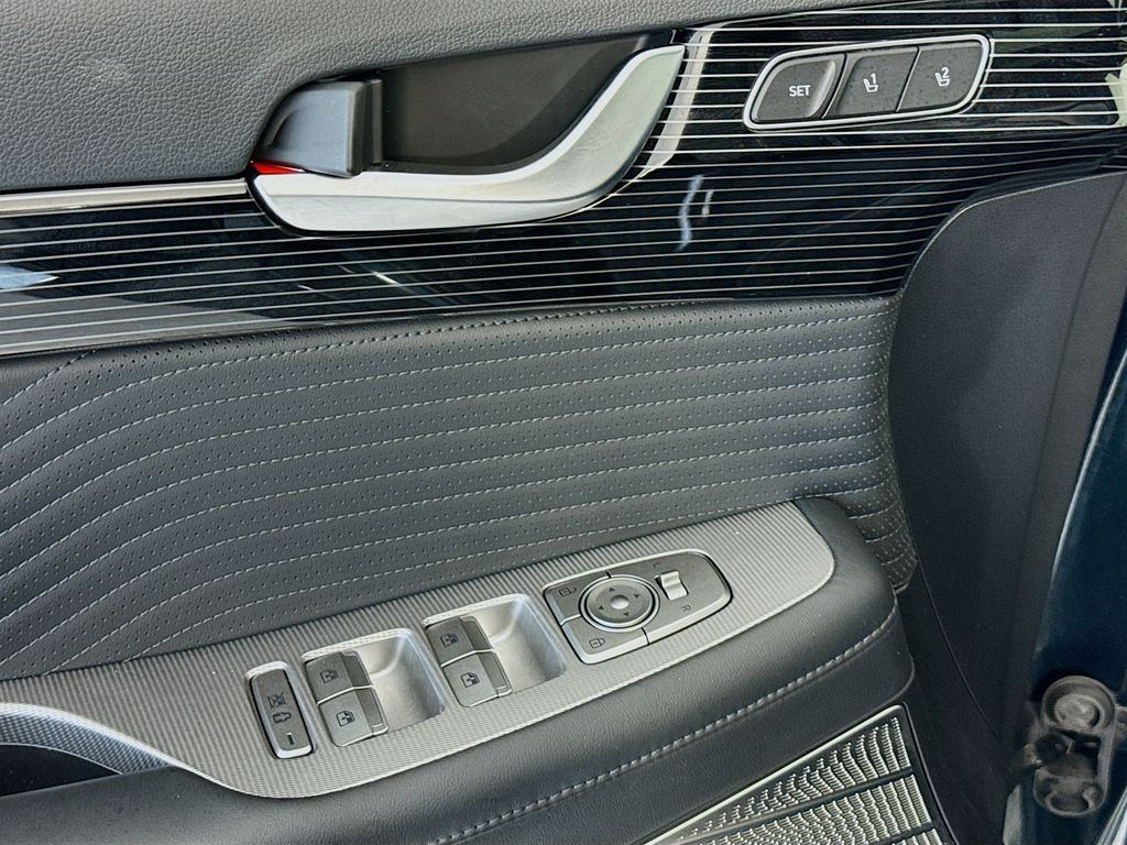 Thumbnail: 2023 Hyundai Palisade - 25