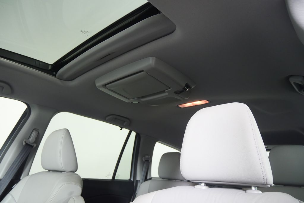 Thumbnail: 2022 Honda Pilot - 12