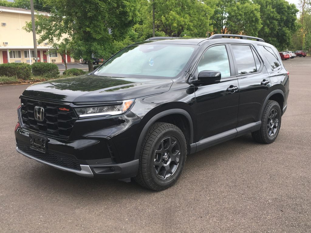 2025 Honda Pilot TrailSport AWD   