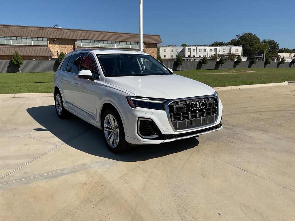 White 2025 Audi Q7 SUV / Crossover All-Wheel Drive 8-Speed Automatic