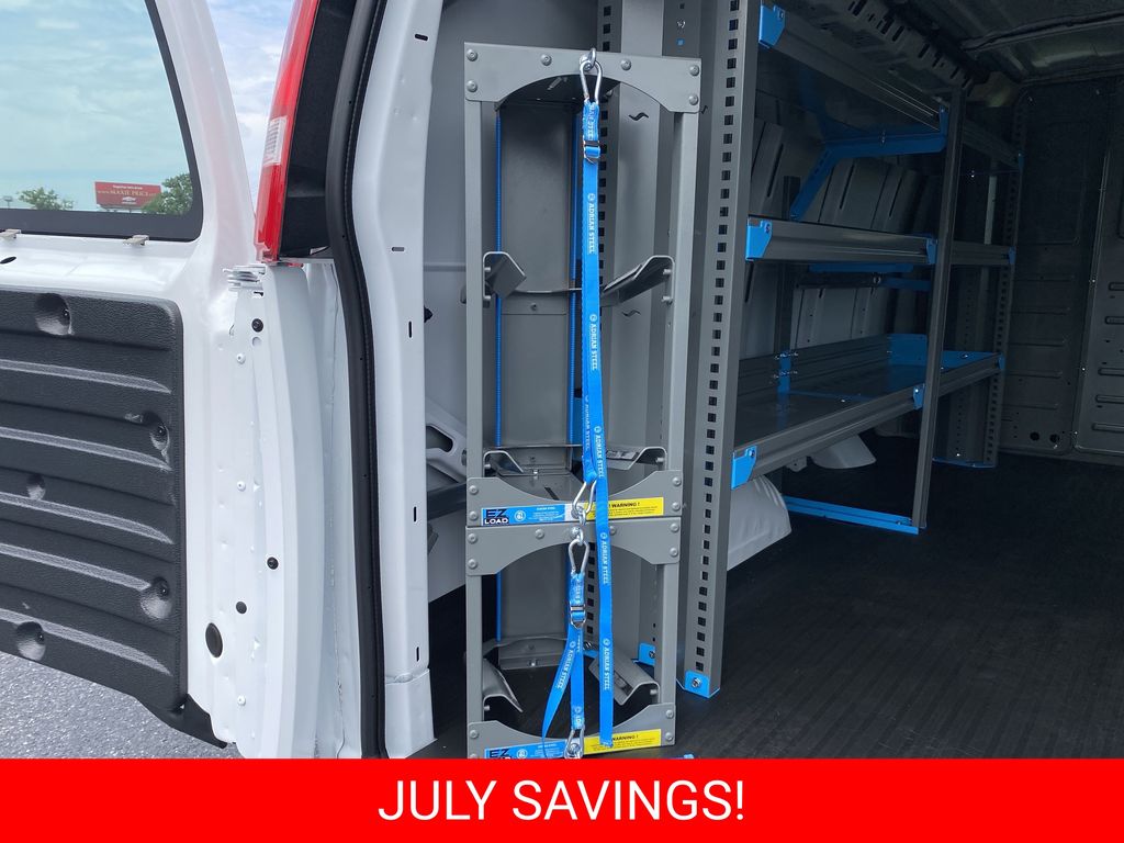 New 2026 Chevrolet Express 2500 Van