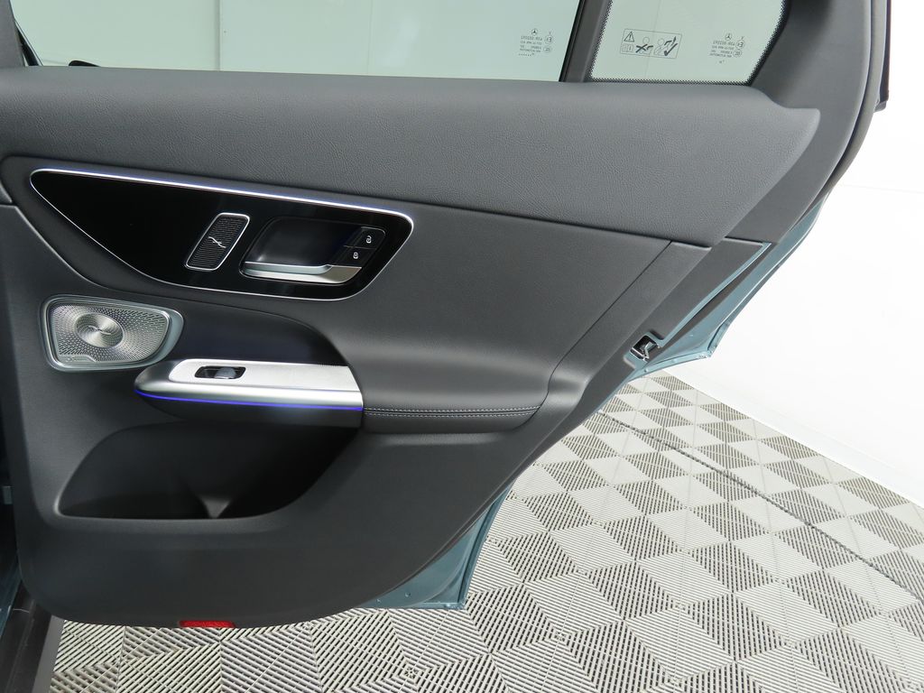 Thumbnail: 2026 Mercedes-Benz GLC - 27