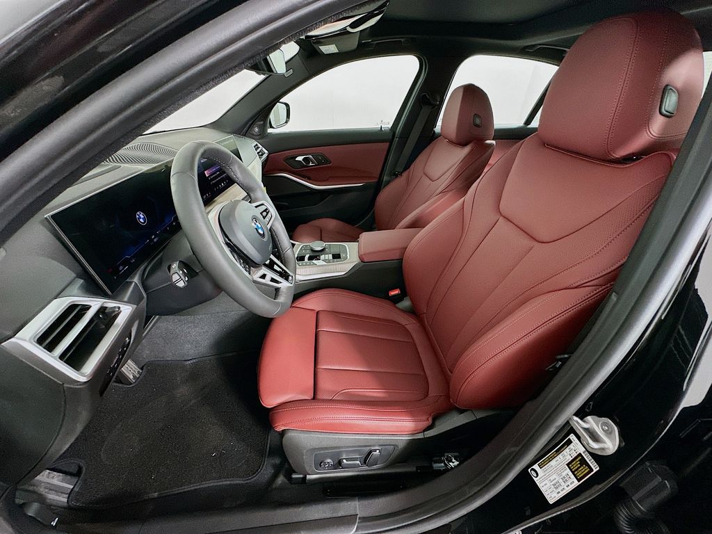 Thumbnail: 2025 BMW 3 Series - 16