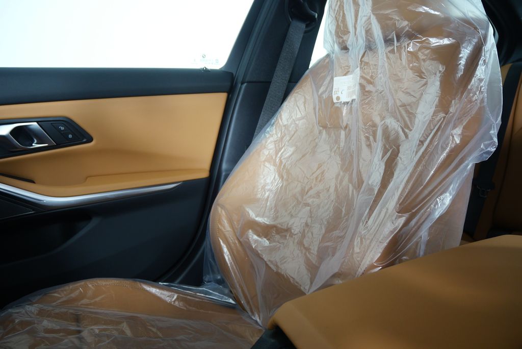 Thumbnail: 2026 BMW 3 Series - 22