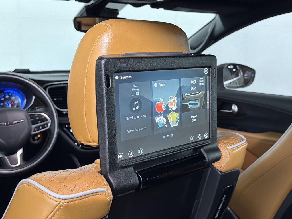 used 2021 Chrysler Pacifica car, priced at $27,500