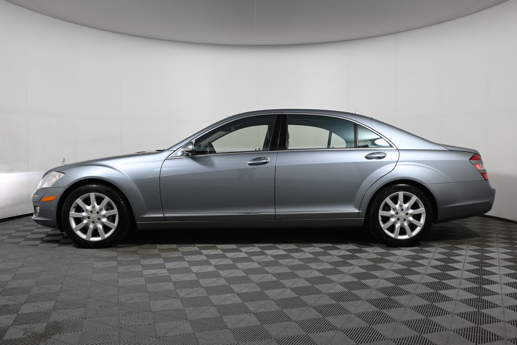 Thumbnail: 2008 Mercedes-Benz S-Class - 2
