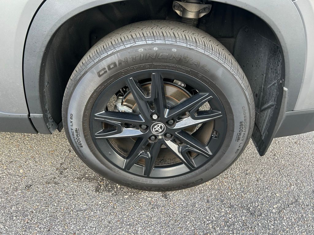 Thumbnail: 2025 Toyota Grand Highlander - 9