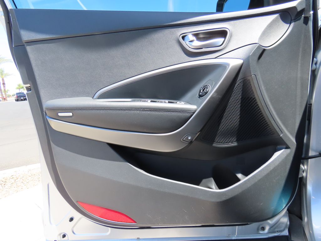 2018 Hyundai Santa Fe Sport 2.0T 23