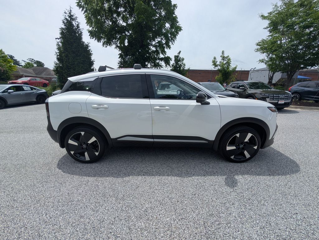 Used 2026 White Nissan SR image 21