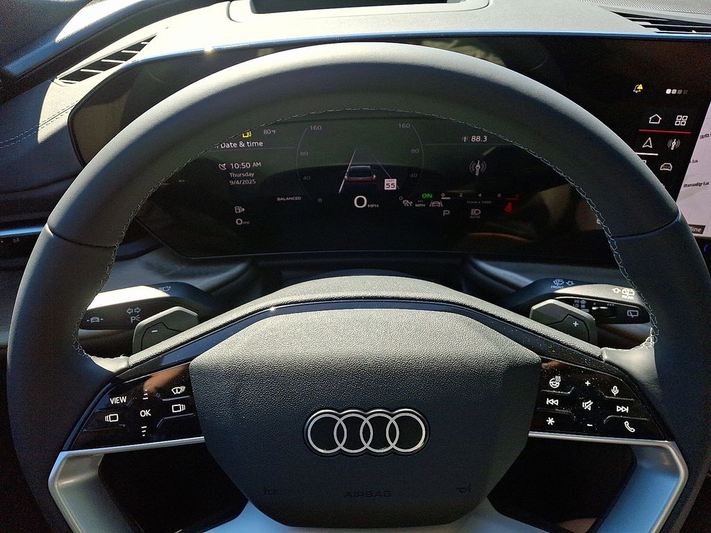 Thumbnail: 2025 Audi Q5 - 9