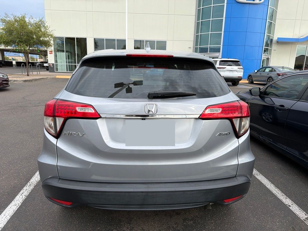 Used 2019 Silver Honda LX image 5