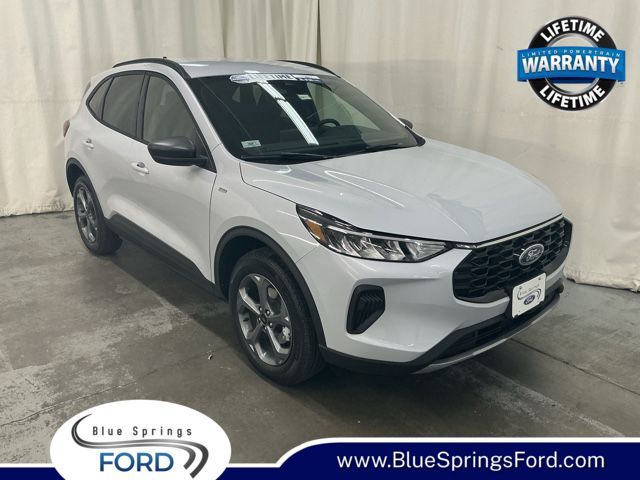 2026 Ford Escape ST-Line AWD