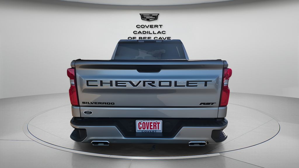 Used 2023 Gray Chevrolet RST image 8