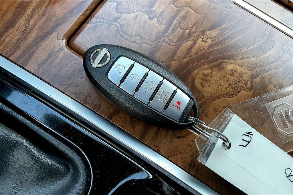 Used 2024 Nissan Armada SL 4D Sport Utility