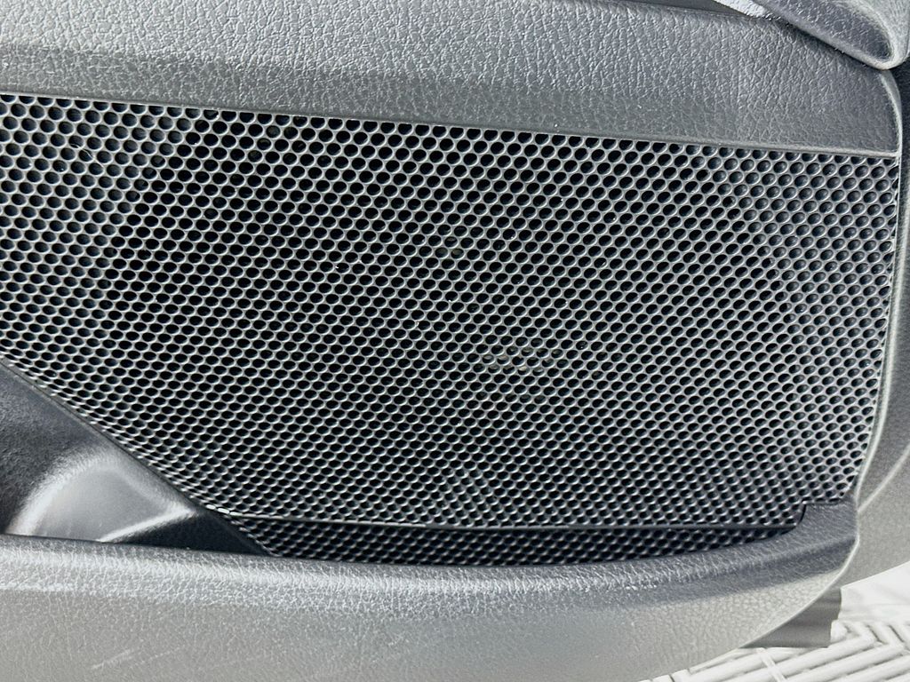 Thumbnail: 2024 Toyota Camry - 18