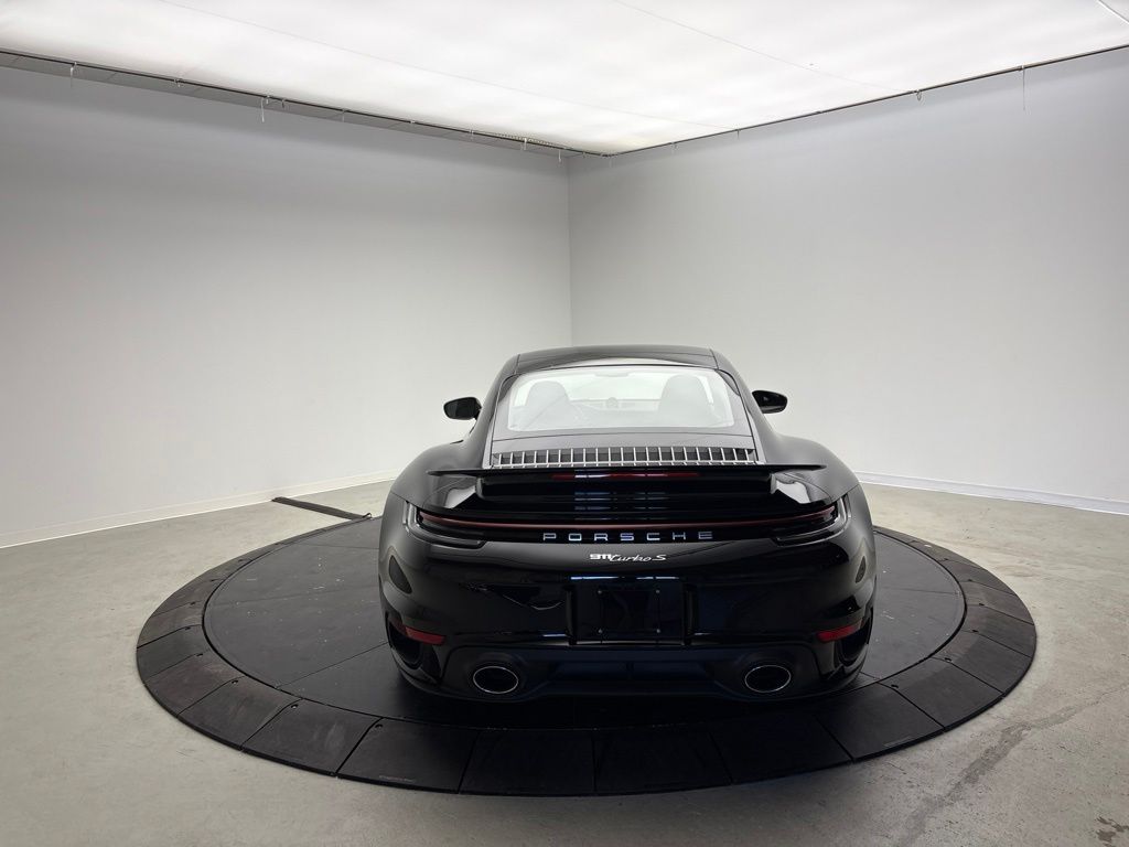 Thumbnail: 2021 Porsche 911 - 6