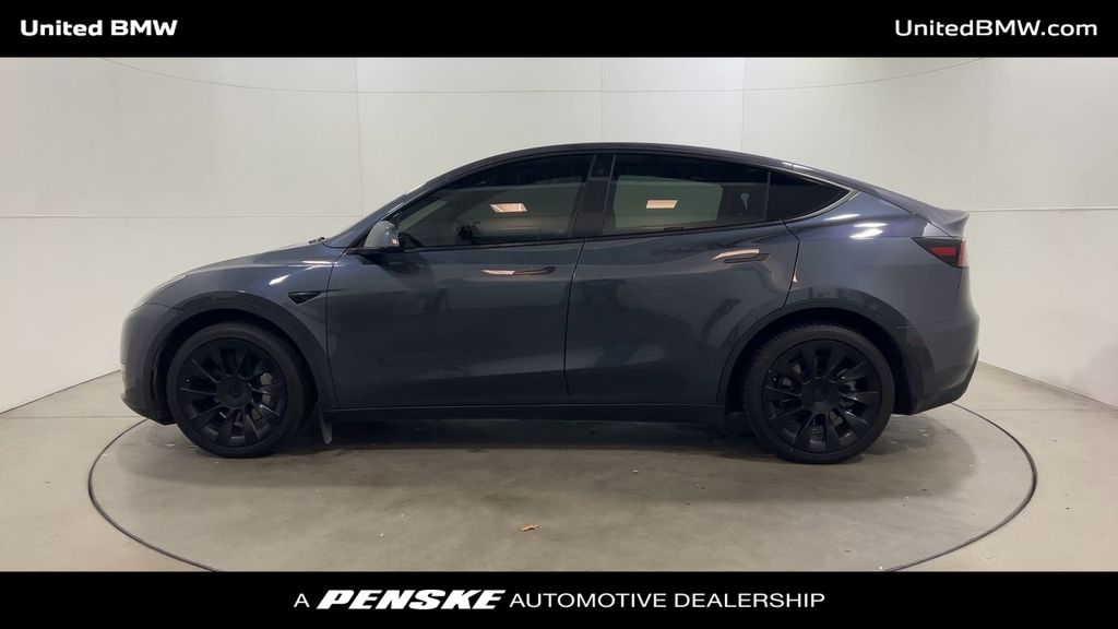 Thumbnail: 2022 Tesla Model Y - 5