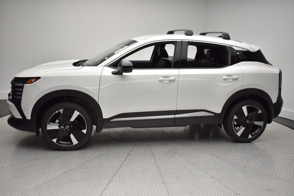 Thumbnail: 2026 Nissan Kicks - 8