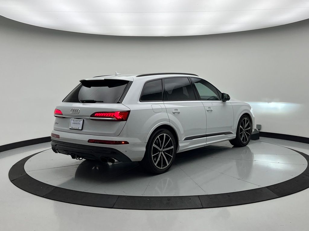 Thumbnail: 2020 Audi SQ7 - 5