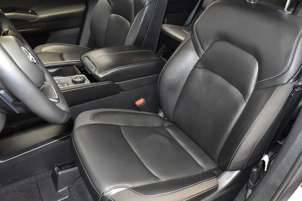 Thumbnail: 2023 Nissan Pathfinder - 13