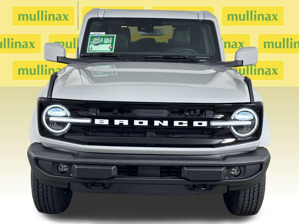 New 2026 White Ford Outer Banks image 13