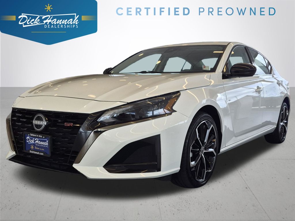 2025 Nissan Altima 2.5 SR
