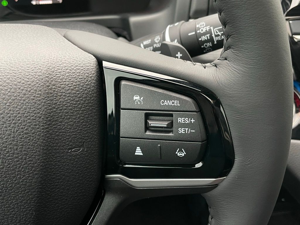 Thumbnail: 2026 Honda Odyssey - 14