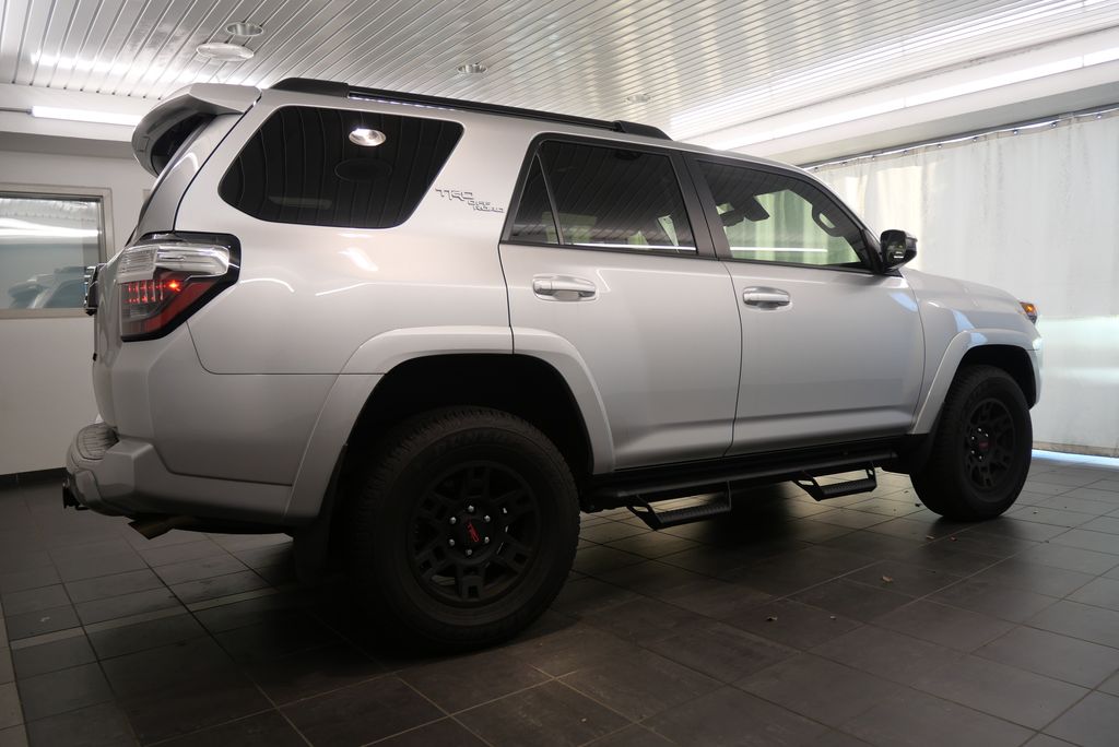 2023 Toyota 4Runner TRD Off Road 7