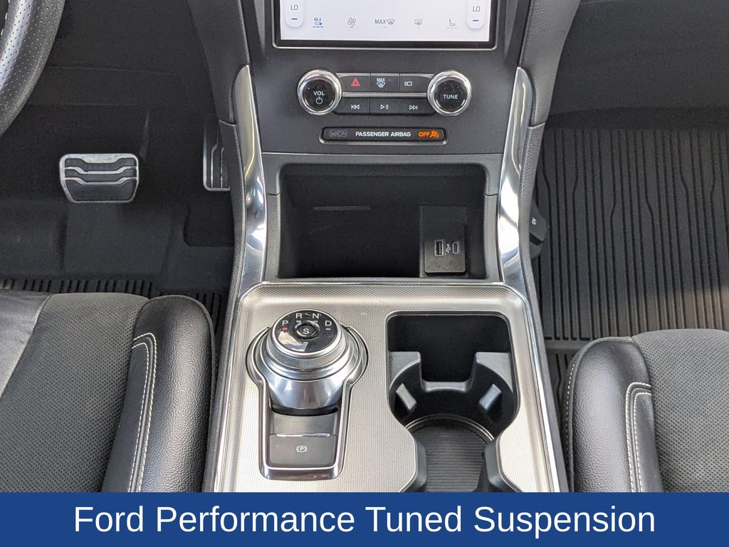 2024 Ford Edge ST