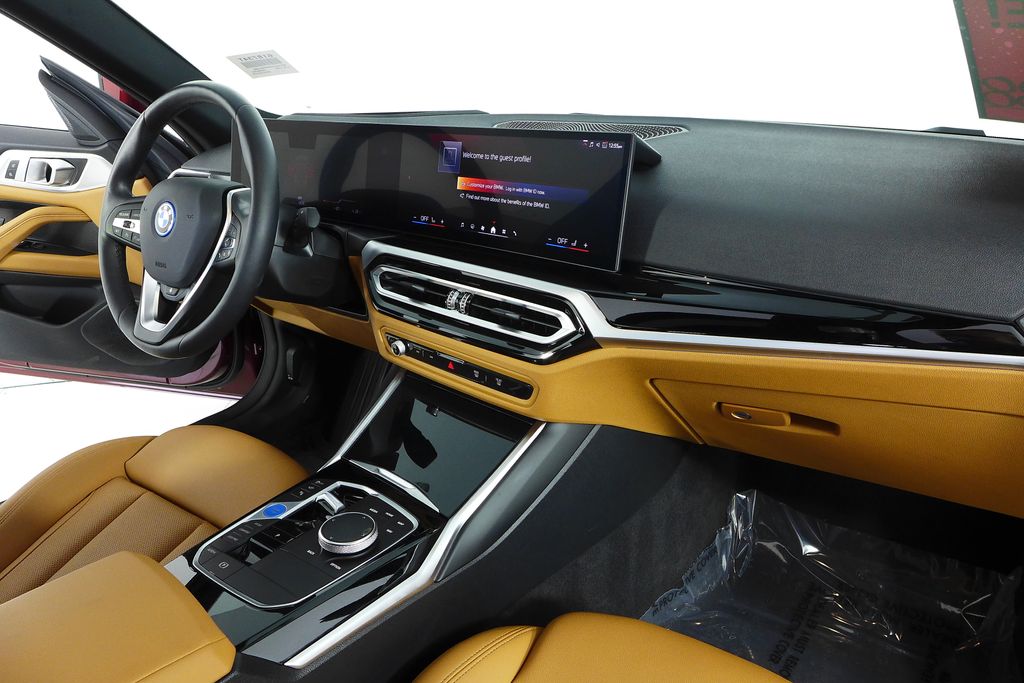 Thumbnail: 2024 BMW i4 - 13