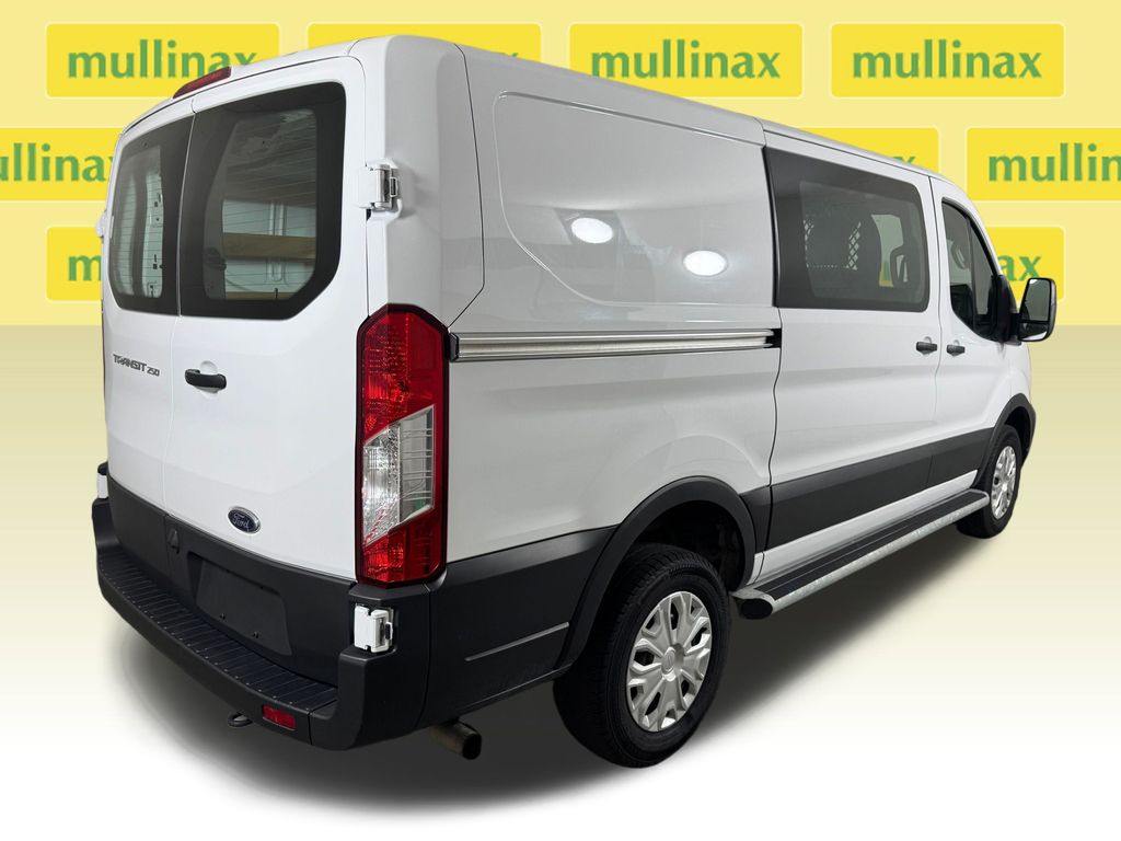 Certified Used 2025 White Ford Base image 4