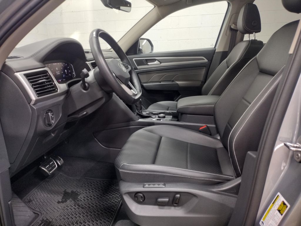 2023 Volkswagen Atlas 3.6L V6 SEL R-Line