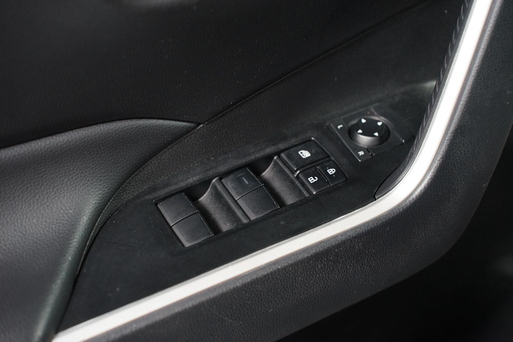 Thumbnail: 2024 Toyota RAV4 - 29